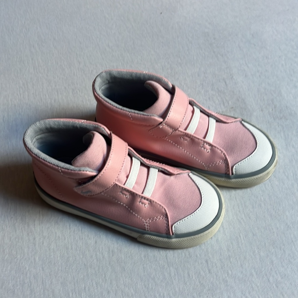 See Kai Run Basics Girl's Toddler Belmont Sneakers - Size 11 New